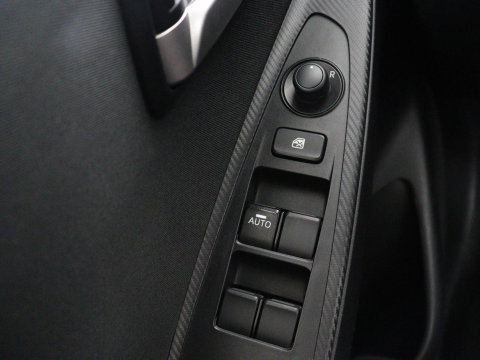 Mazda 2 1.5 SkyActiv-G 90 Centre-Line | Airco | Carplay | Cruise control | Automaat | Navigatie | Bluetooth