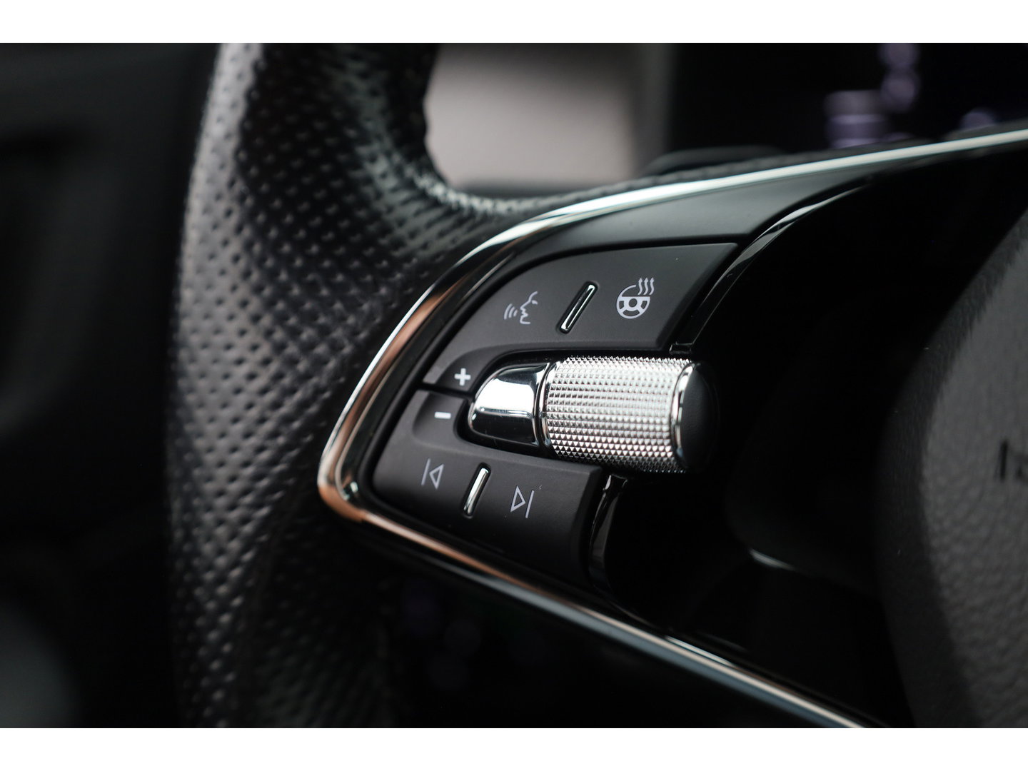 Škoda Kodiaq 1.5 TSI Sportline Business 7p. DSG | Navi | Elek. Trekhaak | Stoel- Stuurverw. | Apple CarPlay | Memory | Camera | Adapt. Cruise