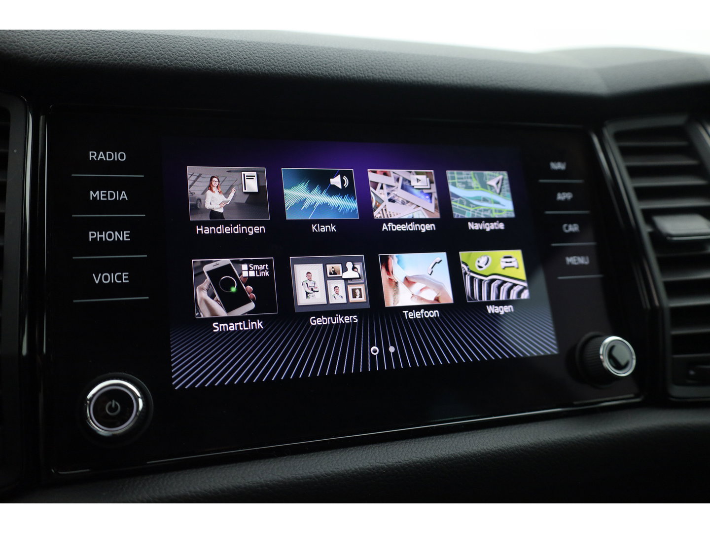 Škoda Kodiaq 1.5 TSI Sportline Business 7p. DSG | Navi | Elek. Trekhaak | Stoel- Stuurverw. | Apple CarPlay | Memory | Camera | Adapt. Cruise