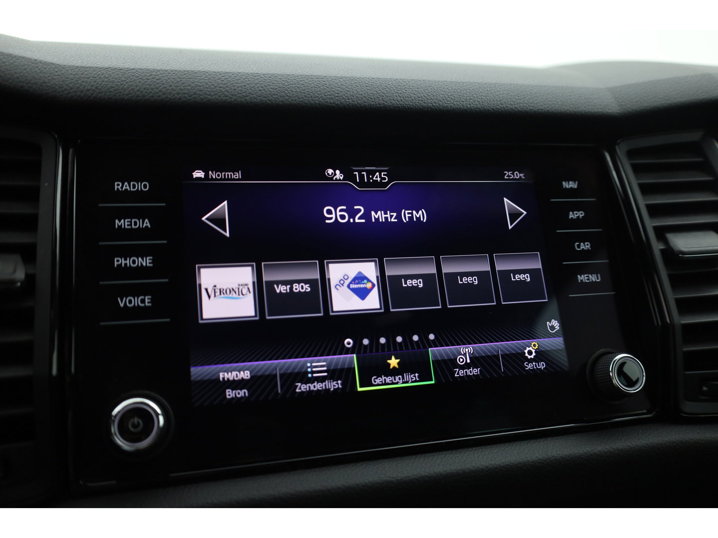 Škoda Kodiaq 1.5 TSI Sportline Business 7p. DSG | Navi | Elek. Trekhaak | Stoel- Stuurverw. | Apple CarPlay | Memory | Camera | Adapt. Cruise