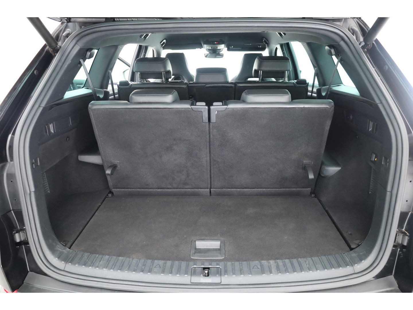 Škoda Kodiaq 1.5 TSI Sportline Business 7p. DSG | Navi | Elek. Trekhaak | Stoel- Stuurverw. | Apple CarPlay | Memory | Camera | Adapt. Cruise