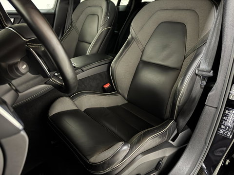 Volvo V60 2.0 T8 Recharge AWD R-Design Pano B&W 360° Memory Trekh.