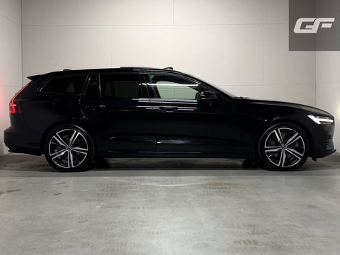 Volvo V60 2.0 T8 Recharge AWD R-Design Pano B&W 360° Memory Trekh.