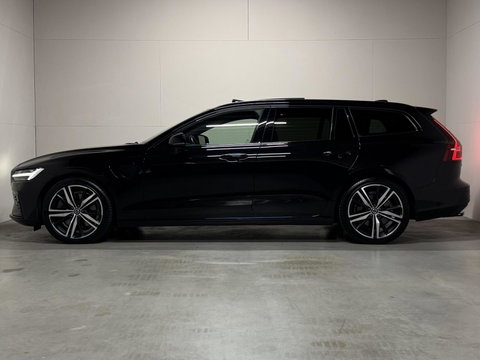 Volvo V60 2.0 T8 Recharge AWD R-Design Pano B&W 360° Memory Trekh.
