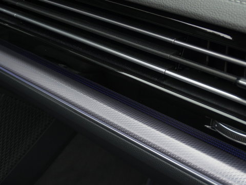 Volkswagen Touareg 3.0 e-Hybrid 462PK 4-Motion R / Massage / Dynaudio / 360°