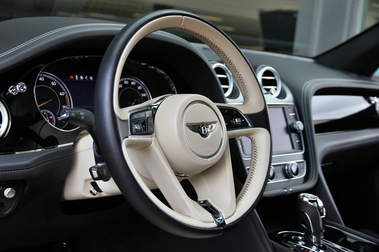 Bentley Bentayga