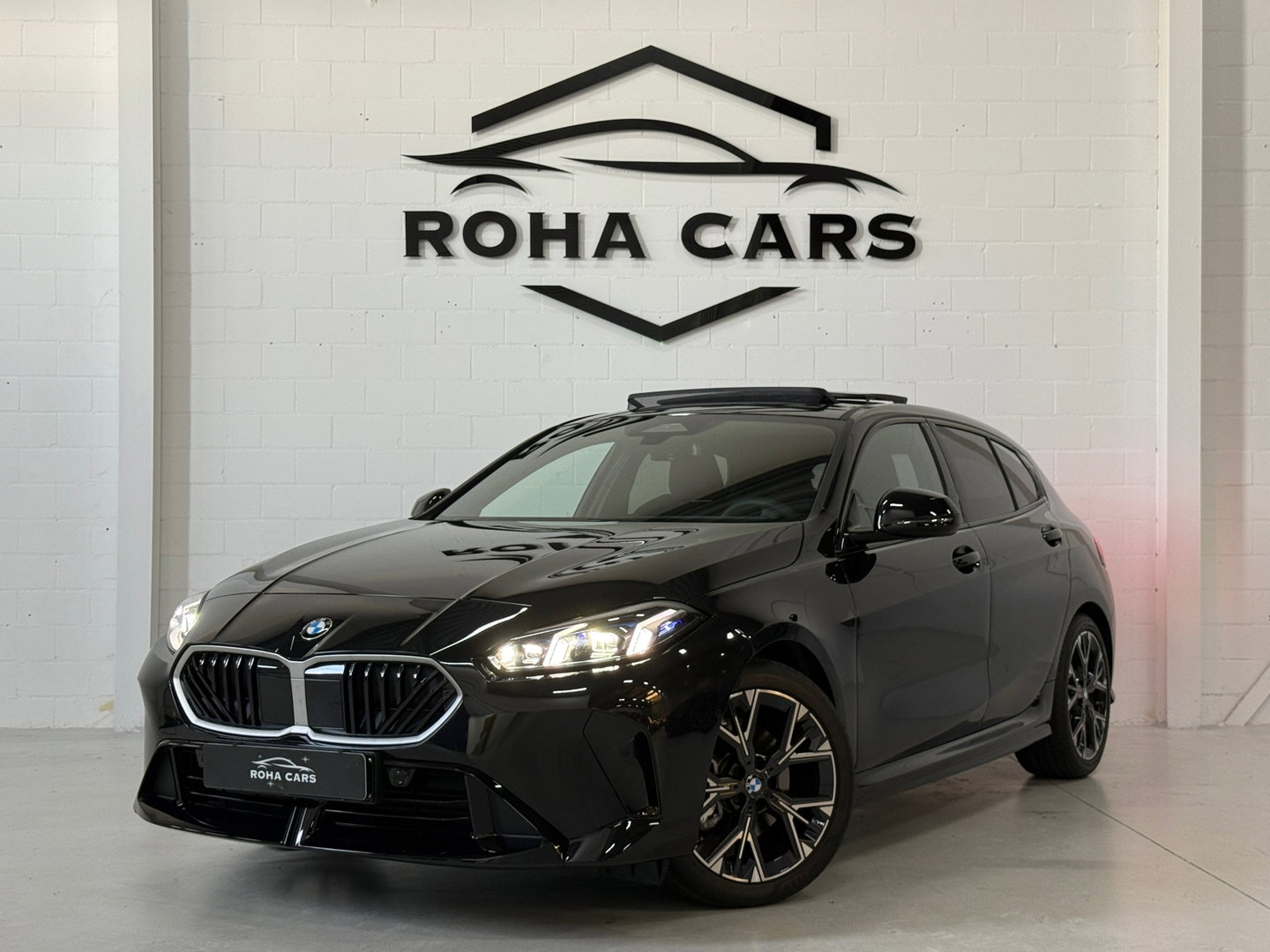 BMW 1-serie 120i pano*Side-assist*led*keyless