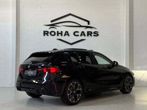 BMW 1-serie 120i pano*Side-assist*led*keyless