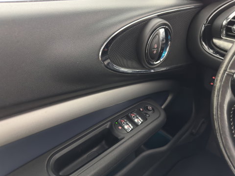 MINI Clubman 2.0 Cooper SD ALL4 Chili Serious Business Aut. *PANO | FULL-LED | HEATED-SPORTSEATS | HARMAN/KARDON | KEYLESS | MEMORY-PACK | CARBON-INLAY | HEAD-UP | SHIFTPADDLES | NAVI-FULLMAP | ECC | PDC | CRUISE | AMBIENTLIGHT | TOWBAR | 18''ALU