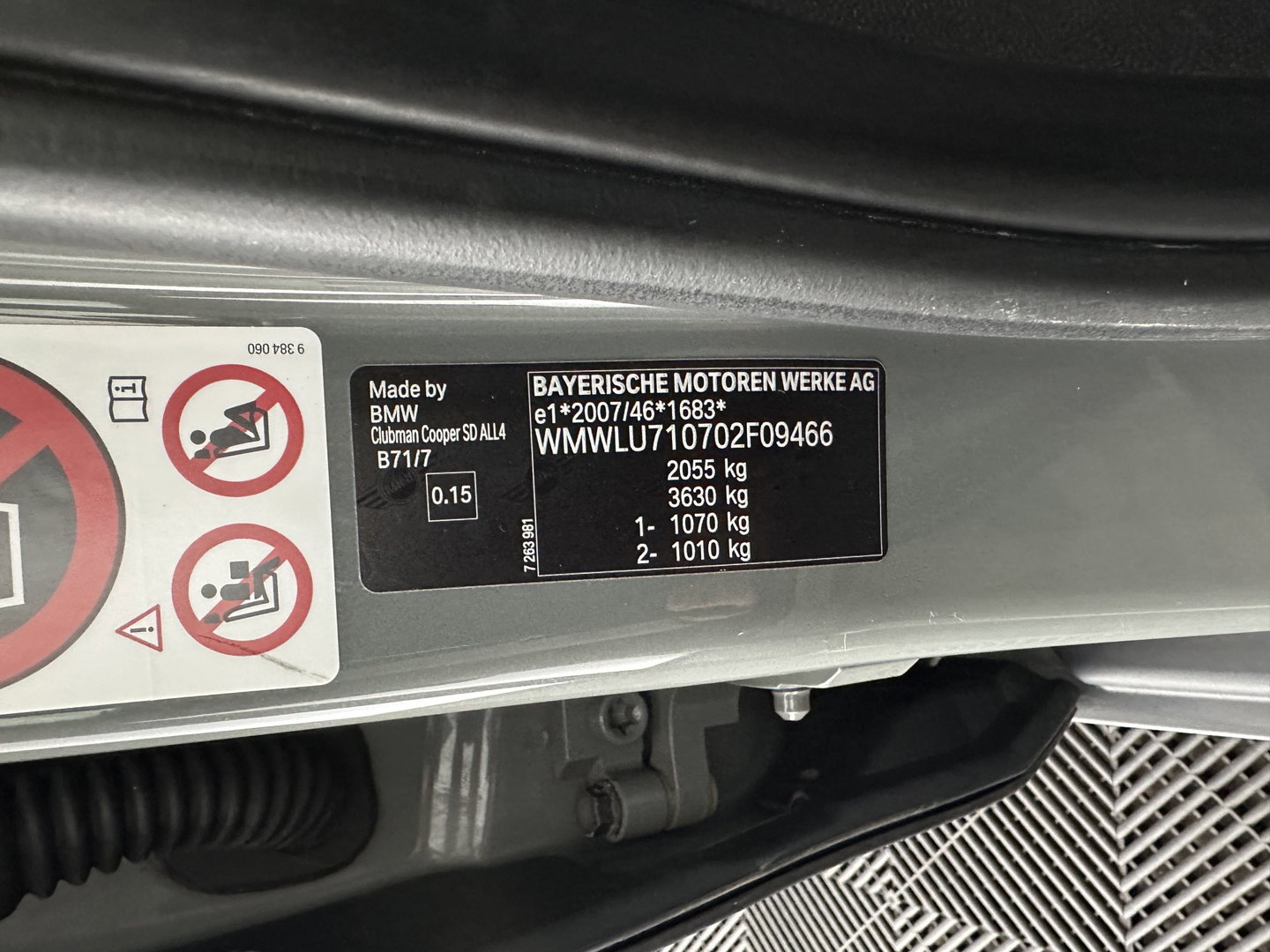 MINI Clubman 2.0 Cooper SD ALL4 Chili Serious Business Aut. *PANO | FULL-LED | HEATED-SPORTSEATS | HARMAN/KARDON | KEYLESS | MEMORY-PACK | CARBON-INLAY | HEAD-UP | SHIFTPADDLES | NAVI-FULLMAP | ECC | PDC | CRUISE | AMBIENTLIGHT | TOWBAR | 18''ALU