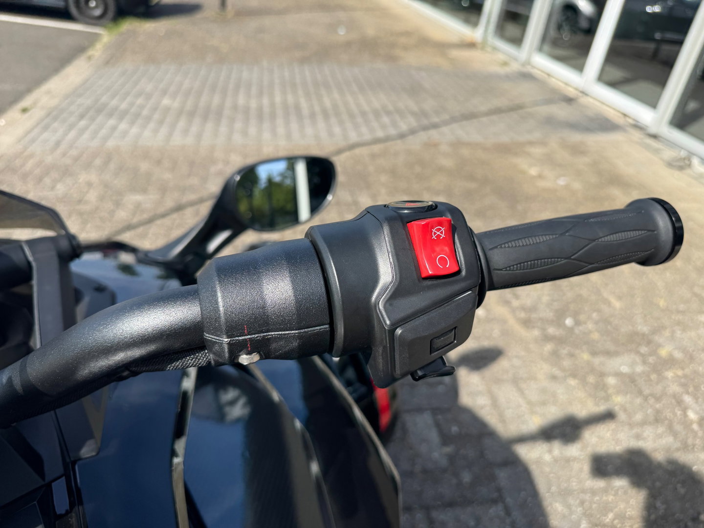 Can-Am Tour Spyder F3-S SM6 gordel 2X NIEUWSTAAT!