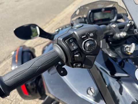 Can-Am Tour Spyder F3-S SM6 gordel 2X NIEUWSTAAT!