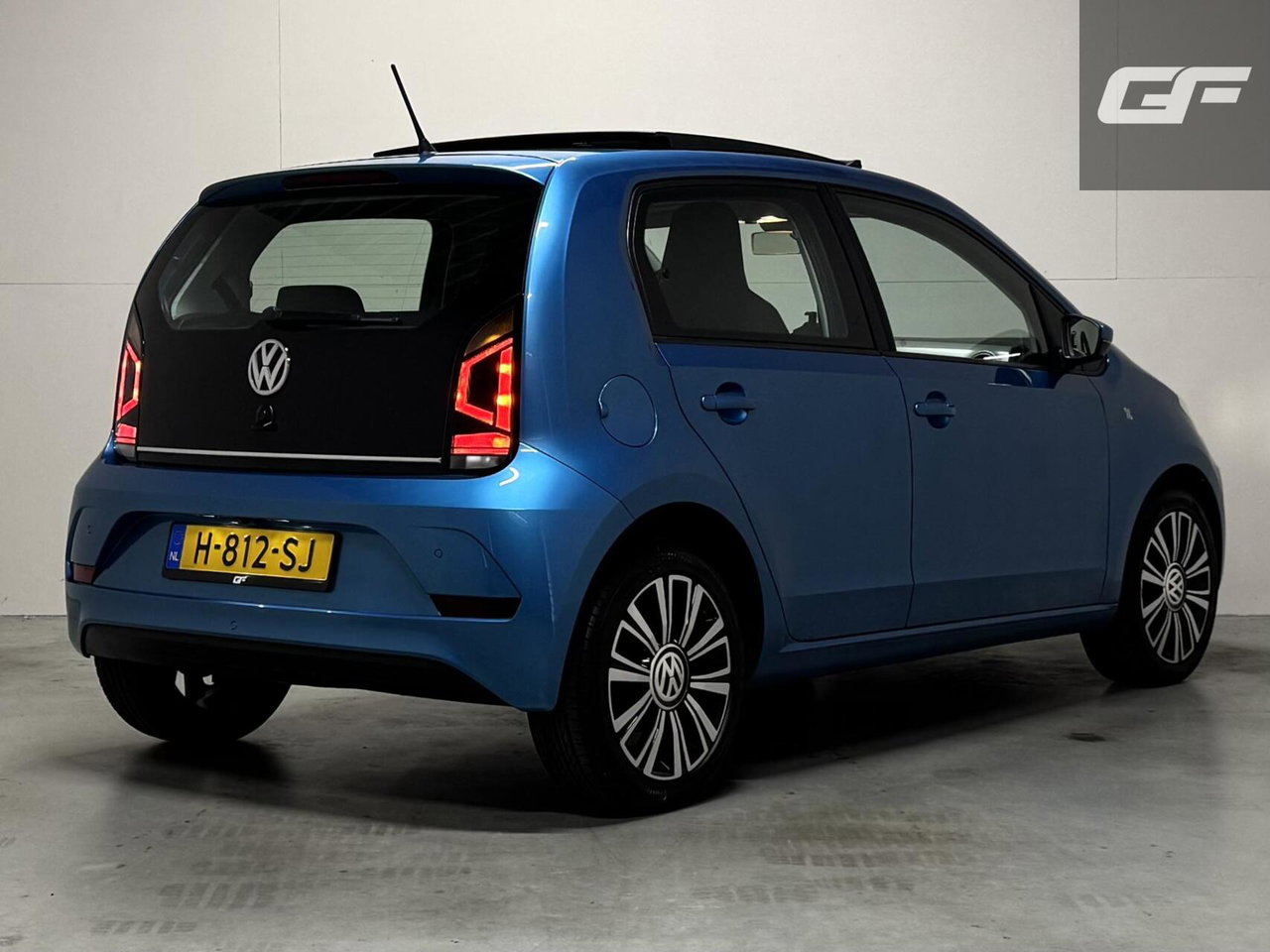Volkswagen up!