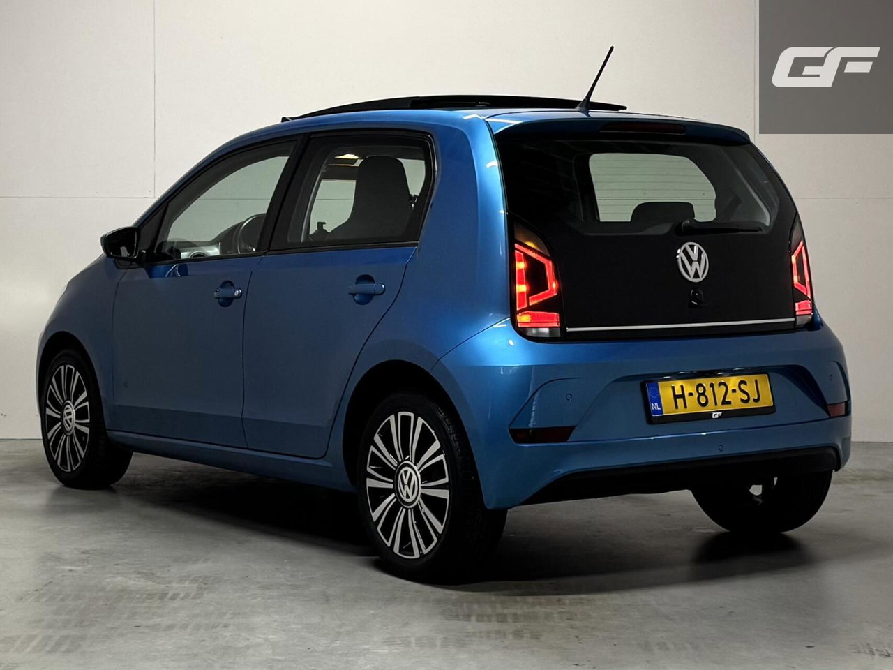 Volkswagen up!