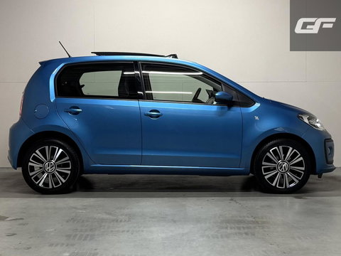 Volkswagen up! 1.0 BMT Lounge Pano Camera Cruise PDC NAP