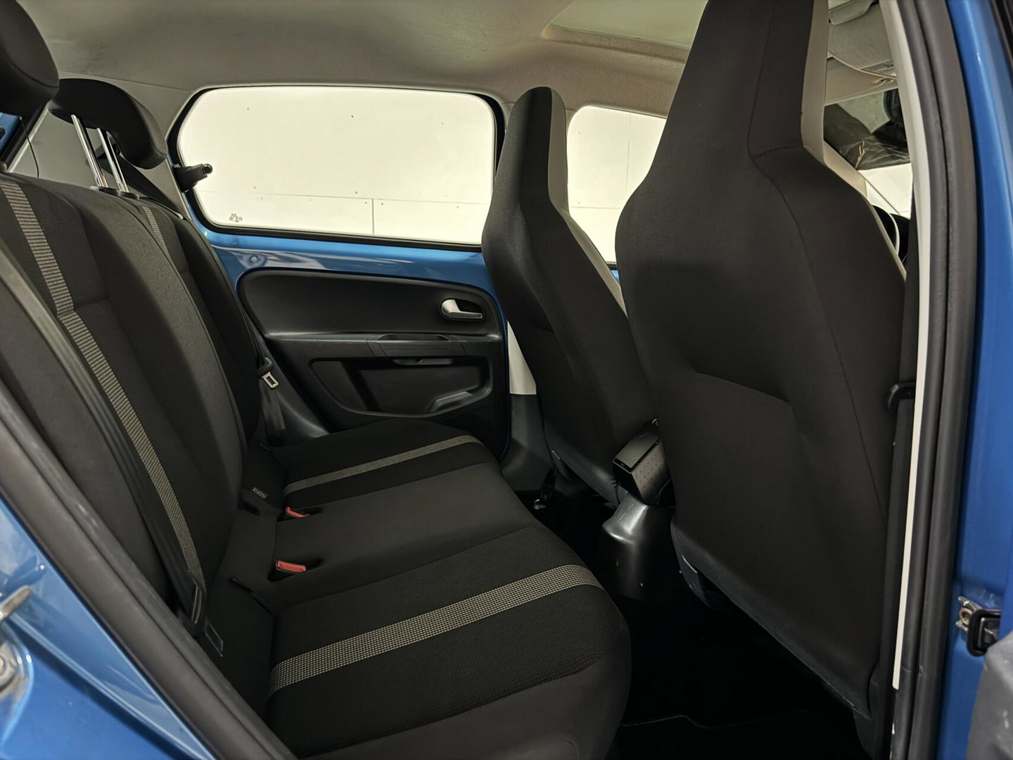 Volkswagen up! 1.0 BMT Lounge Pano Camera Cruise PDC NAP