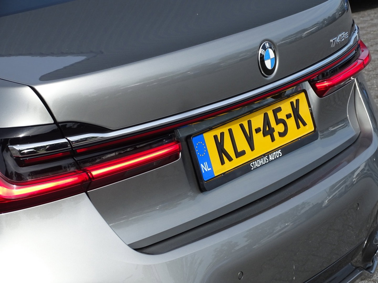 BMW 7 Serie 745e 394PK M-Sport / Individual / Laser / 360° / Harman Kardon