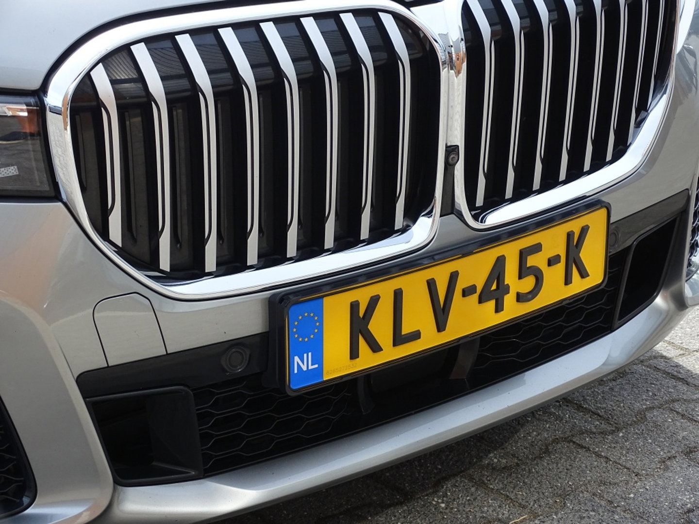 BMW 7 Serie 745e 394PK M-Sport / Individual / Laser / 360° / Harman Kardon