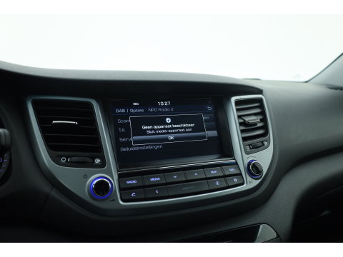 Hyundai Tucson 1.6 GDi Comfort | Orgi NL | Trekhaak | All Seasons | 4x Stoelverw. | Navi | Camera + PDC | Cruise Ctrl.