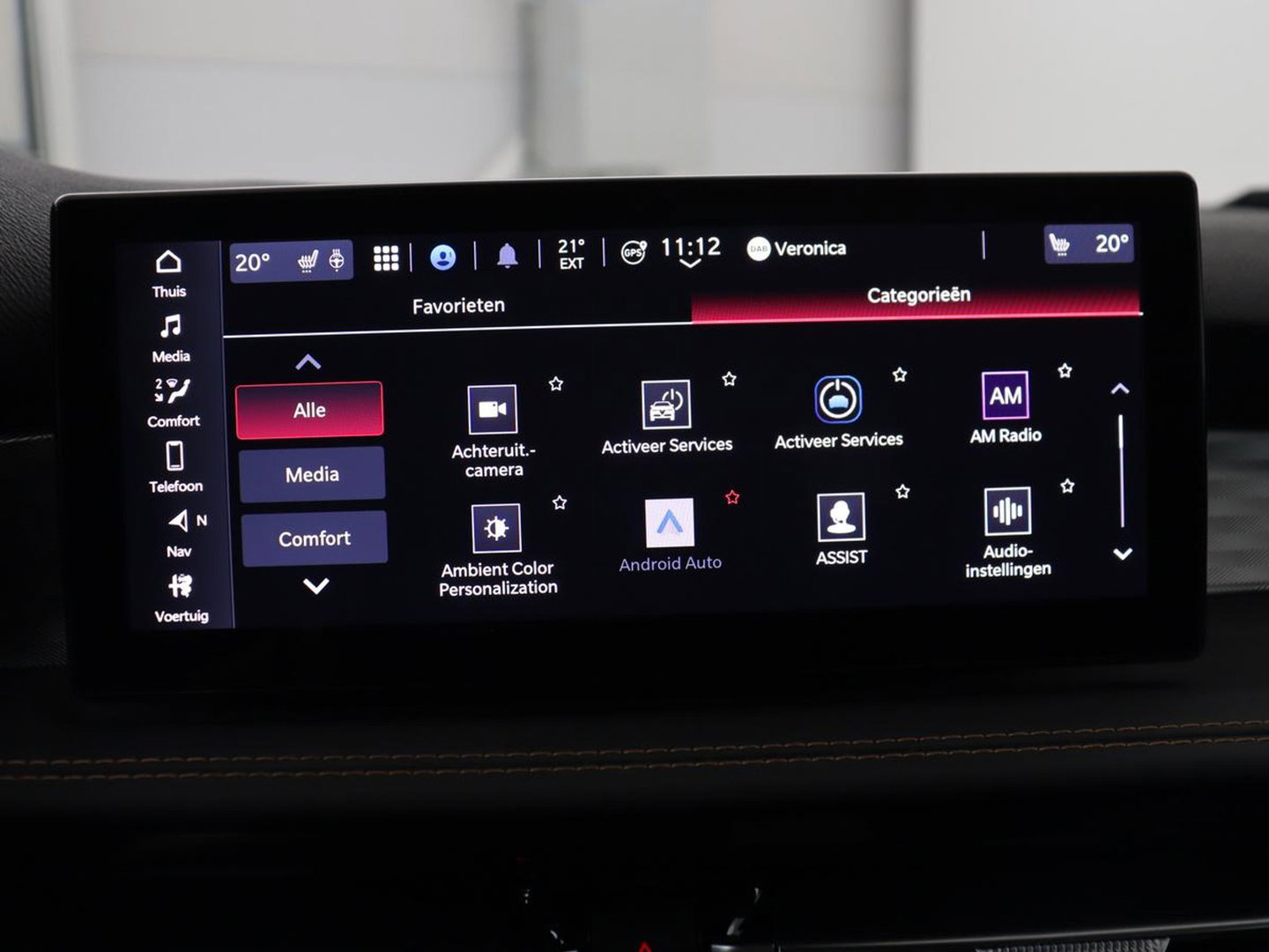 Alfa Romeo Tonale 1.3T PHEV Veloce 280PK Aut. Half Leder | Navi | DAB | Camera | Virtual Display | Navi | Carplay | Trekhaak | Climate Control | Stoelverwarming | Stuurverwarming