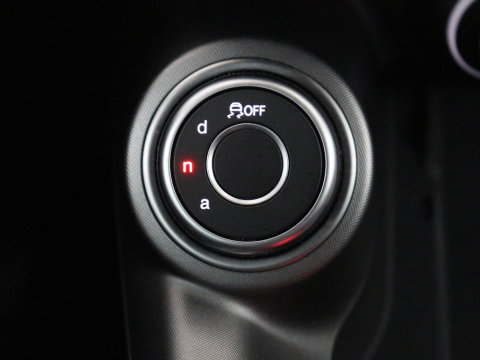 Alfa Romeo Tonale 1.3T PHEV Veloce 280PK Aut. Half Leder | Navi | DAB | Camera | Virtual Display | Navi | Carplay | Trekhaak | Climate Control | Stoelverwarming | Stuurverwarming