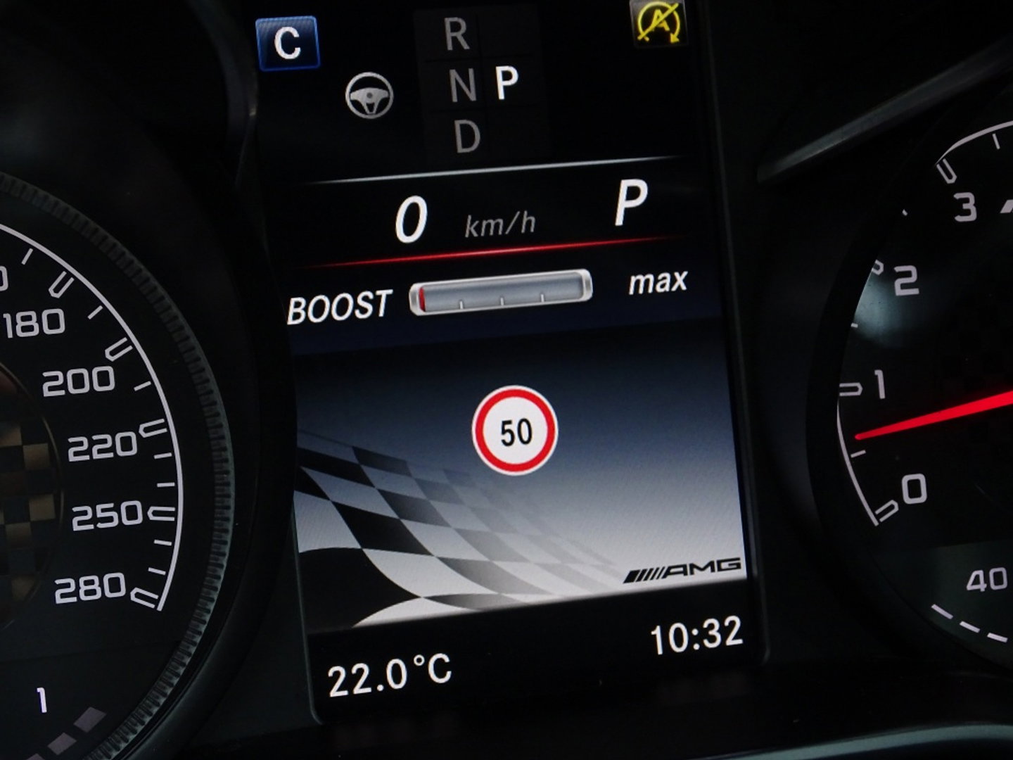 Mercedes-Benz GLC 43 AMG 367PK 4-MATIC / Carbon / Distronic / Burmester / LED
