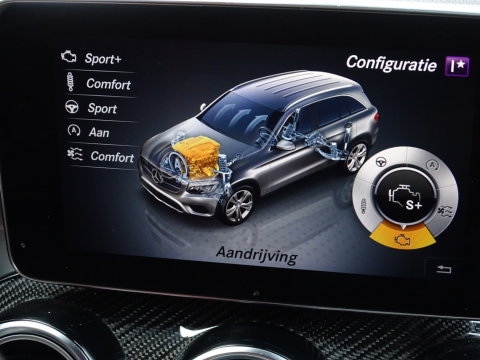 Mercedes-Benz GLC 43 AMG 367PK 4-MATIC / Carbon / Distronic / Burmester / LED