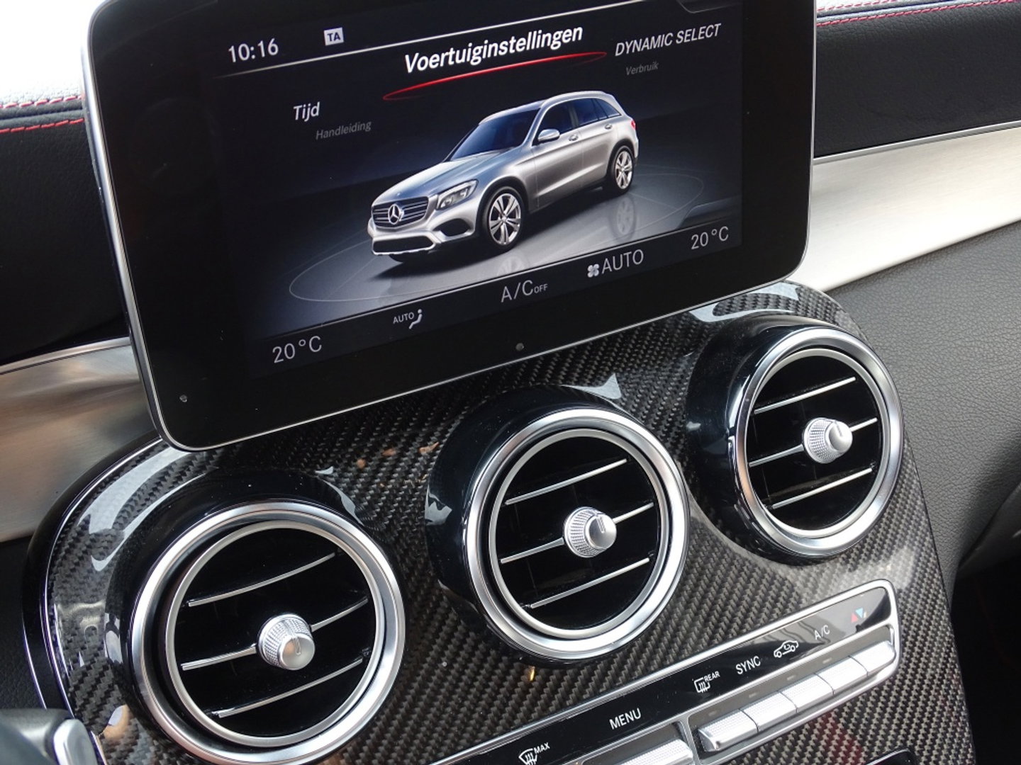 Mercedes-Benz GLC 43 AMG 367PK 4-MATIC / Carbon / Distronic / Burmester / LED