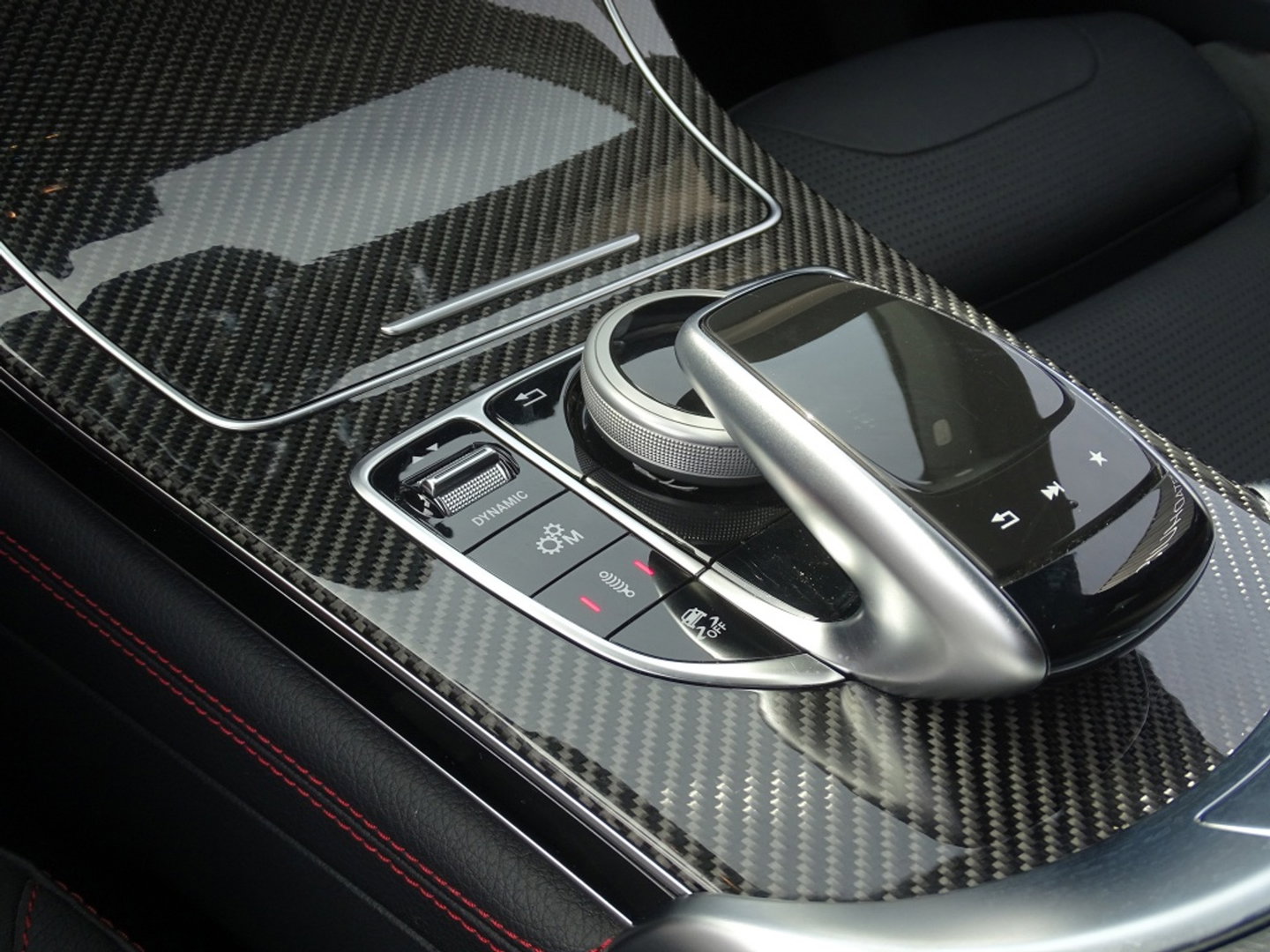 Mercedes-Benz GLC 43 AMG 367PK 4-MATIC / Carbon / Distronic / Burmester / LED