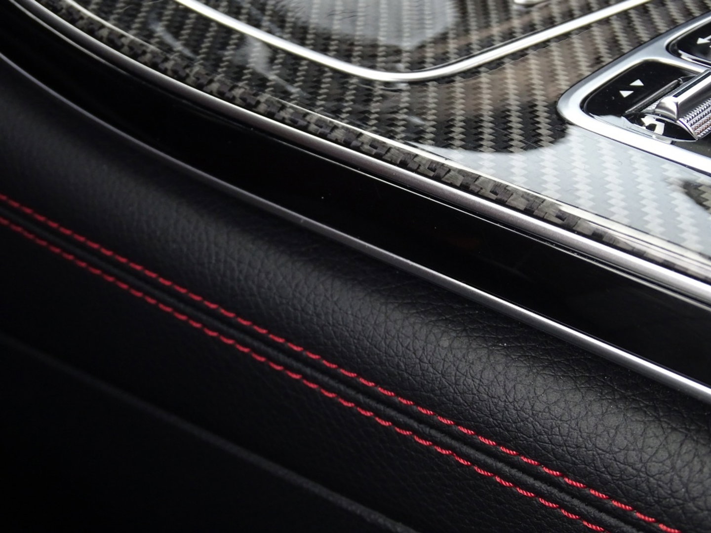 Mercedes-Benz GLC 43 AMG 367PK 4-MATIC / Carbon / Distronic / Burmester / LED