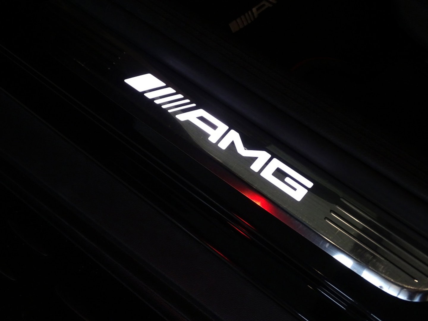 Mercedes-Benz GLC 43 AMG 367PK 4-MATIC / Carbon / Distronic / Burmester / LED