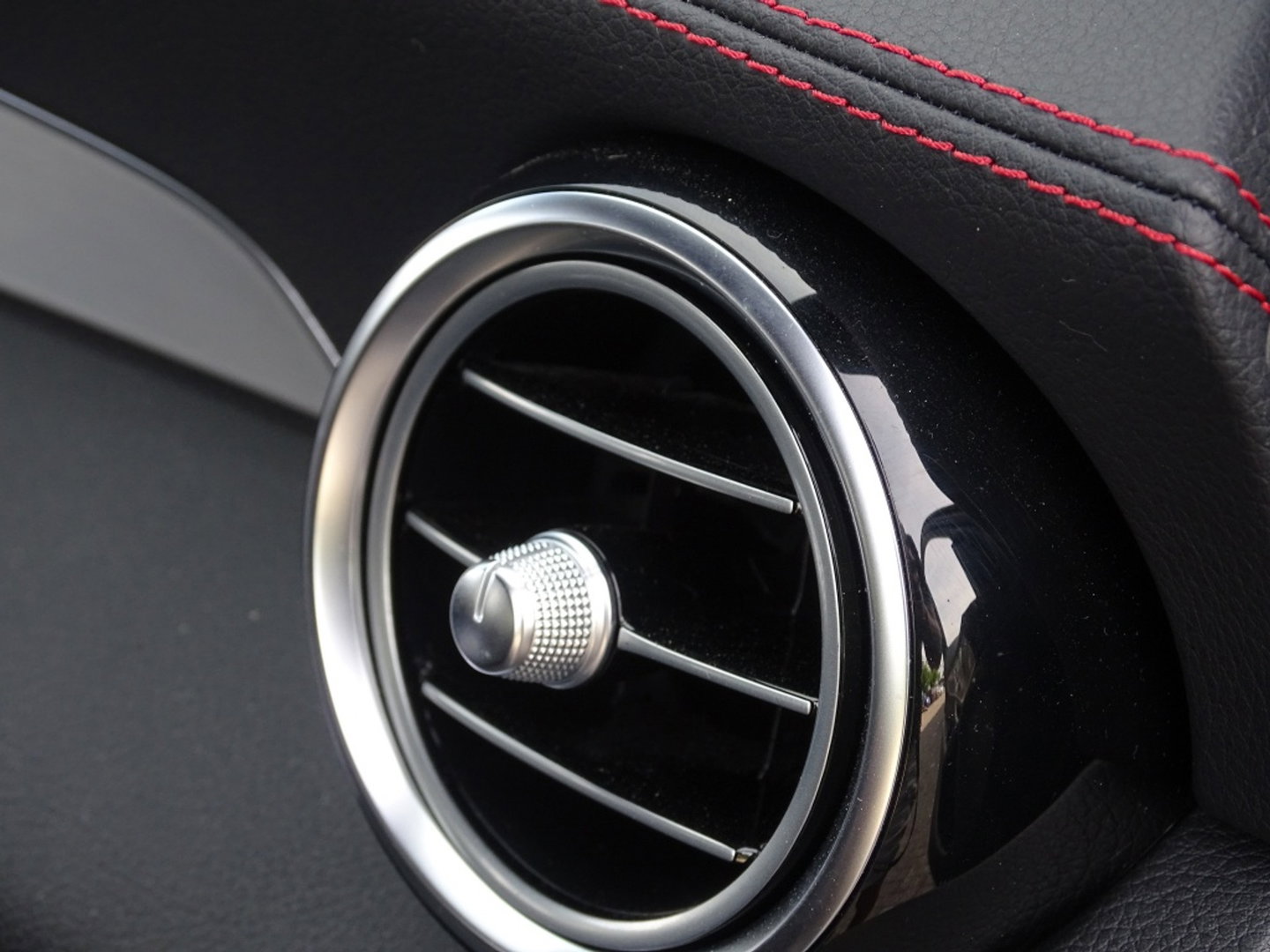 Mercedes-Benz GLC 43 AMG 367PK 4-MATIC / Carbon / Distronic / Burmester / LED