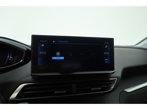 Peugeot 3008 1.2 PureTech Blue Lease Allure | Dig. Cockpit | Cruise Control | Keyless | Camera | Apple CarPlay & Android Auto | PDC V+A