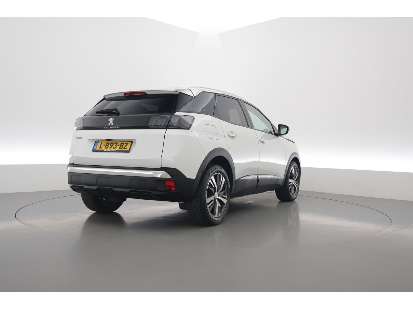 Peugeot 3008 1.2 PureTech Blue Lease Allure | Dig. Cockpit | Cruise Control | Keyless | Camera | Apple CarPlay & Android Auto | PDC V+A