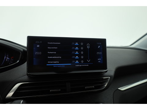 Peugeot 3008 1.2 PureTech Blue Lease Allure | Dig. Cockpit | Cruise Control | Keyless | Camera | Apple CarPlay & Android Auto | PDC V+A