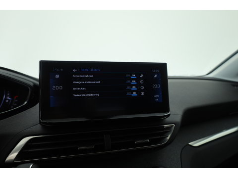 Peugeot 3008 1.2 PureTech Blue Lease Allure | Dig. Cockpit | Cruise Control | Keyless | Camera | Apple CarPlay & Android Auto | PDC V+A