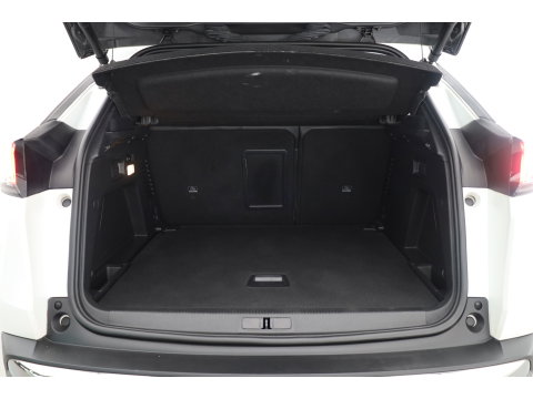 Peugeot 3008 1.2 PureTech Blue Lease Allure | Dig. Cockpit | Cruise Control | Keyless | Camera | Apple CarPlay & Android Auto | PDC V+A