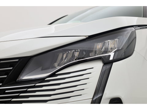 Peugeot 3008 1.2 PureTech Blue Lease Allure | Dig. Cockpit | Cruise Control | Keyless | Camera | Apple CarPlay & Android Auto | PDC V+A