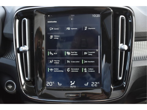 Volvo XC40 1.5 T5 Twin Engine R-Design Luxury Line Versatility 262 pk Two-Tone | Vol | Trekhaak | Keyless | Harman/Kardon | 360 gr.camera | Open dak | Full LE | Onderh.historie