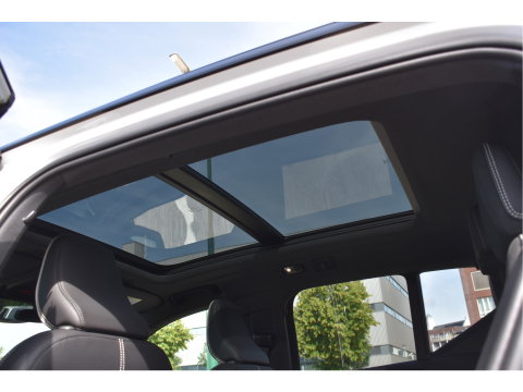 Volvo XC40 1.5 T5 Twin Engine R-Design Luxury Line Versatility 262 pk Two-Tone | Vol | Trekhaak | Keyless | Harman/Kardon | 360 gr.camera | Open dak | Full LE | Onderh.historie