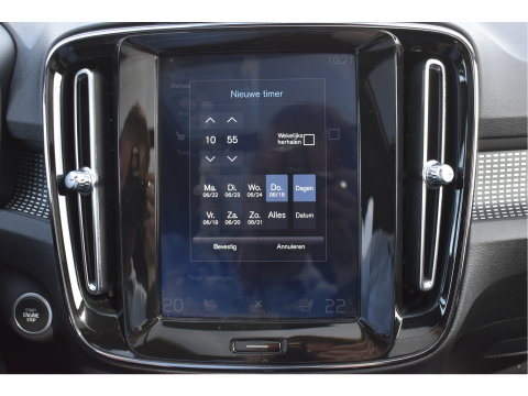 Volvo XC40 1.5 T5 Twin Engine R-Design Luxury Line Versatility 262 pk Two-Tone | Vol | Trekhaak | Keyless | Harman/Kardon | 360 gr.camera | Open dak | Full LE | Onderh.historie