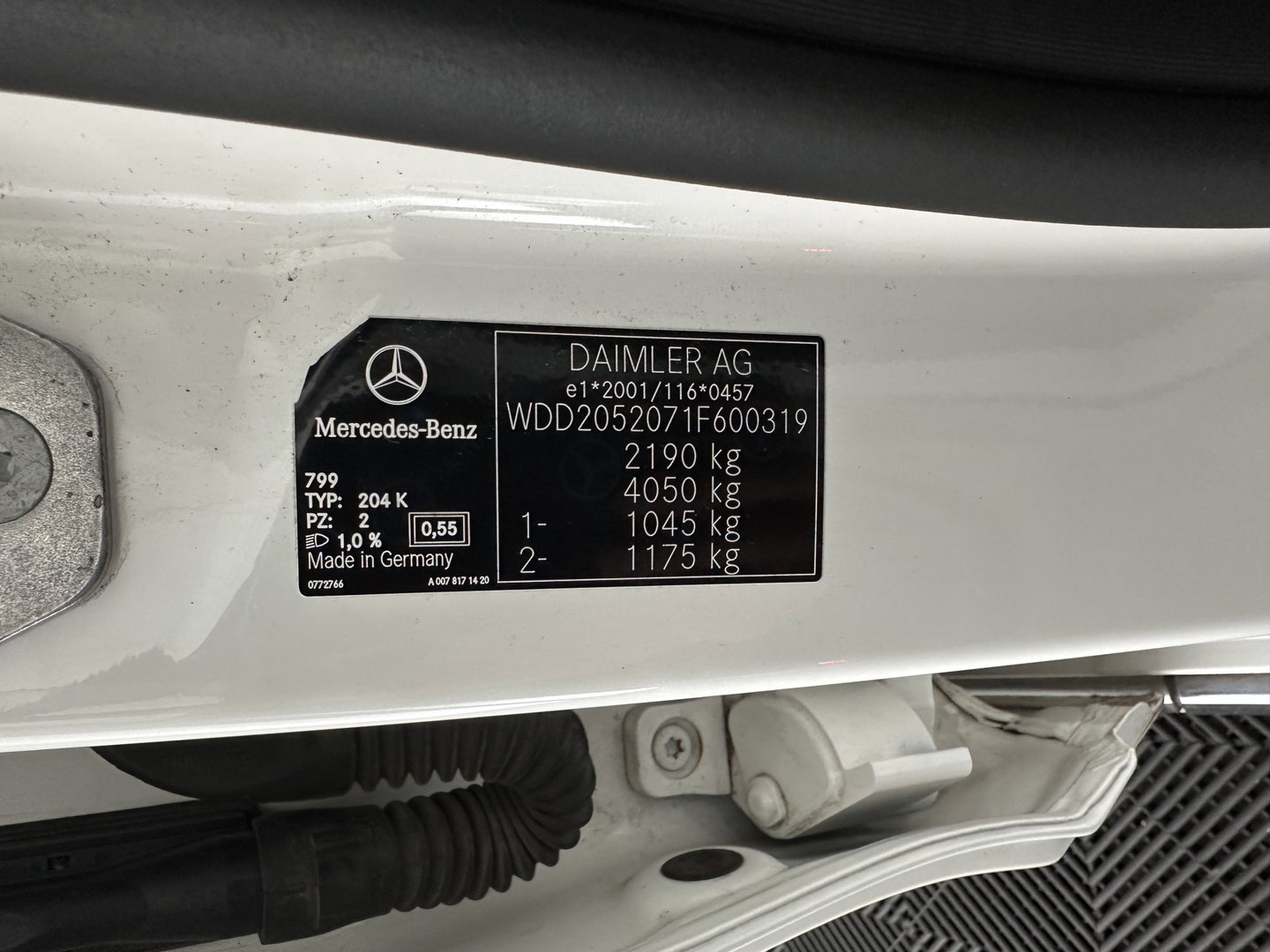 Mercedes-Benz C-Klasse Estate 200 CDI Business Solution Aut. *FULL-LED | LEATHER-FABRIC |  NAVI-FULLMAP | CAMERA | HEATED-SPORTSEATS | SHIFTPADDLES | CRUISE | KEYLESS | TOWBAR | 17''ALU*