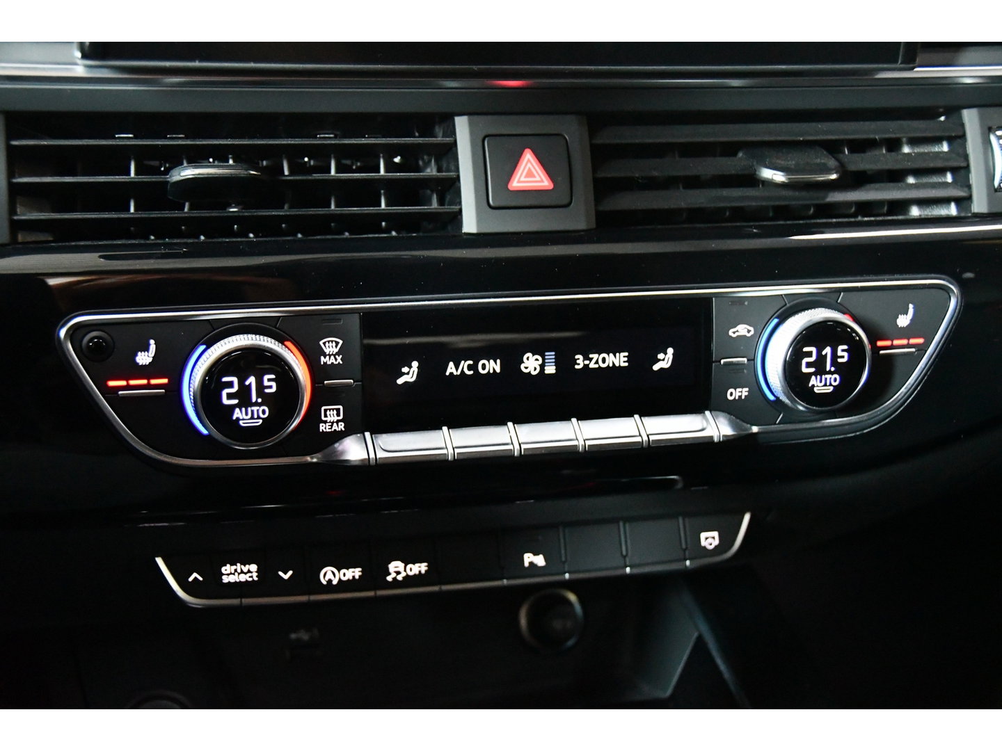 Audi A4 2.0 40 TFSI Quattro S-line*Competition*Matrix*blindspot*