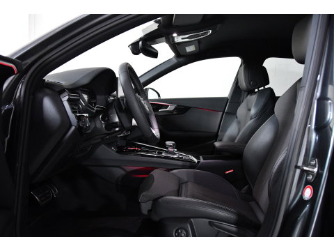 Audi A4 2.0 40 TFSI Quattro S-line*Competition*Matrix*blindspot*