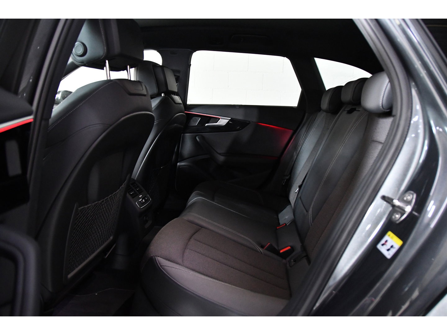Audi A4 2.0 40 TFSI Quattro S-line*Competition*Matrix*blindspot*