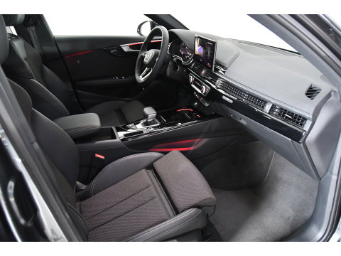 Audi A4 2.0 40 TFSI Quattro S-line*Competition*Matrix*blindspot*