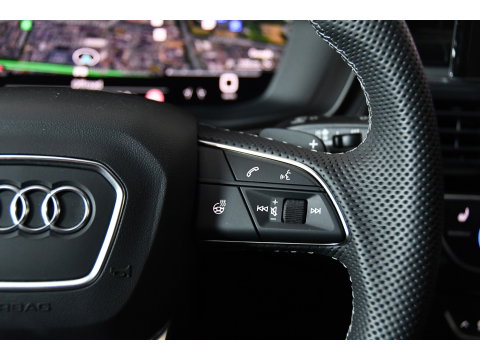 Audi A4 2.0 40 TFSI Quattro S-line*Competition*Matrix*blindspot*