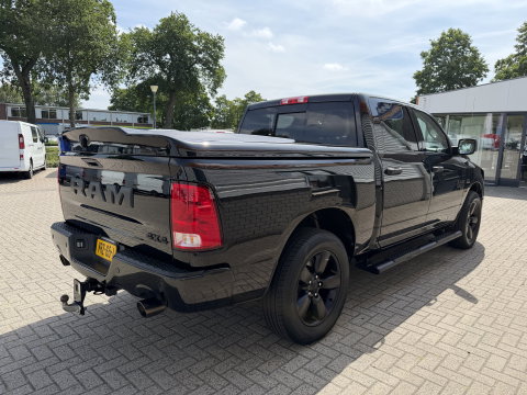 Dodge Ram Pick-Up 1500 5.7 V8 4x4 Crew Cab 5'7 Longhorn / vaste prijs rijklaar € 39.950 ex btw / euro 6 / lease vanaf € 652 / airco / cruise / navigatie / prins lpg / leer / trekhaak 3500 kg !