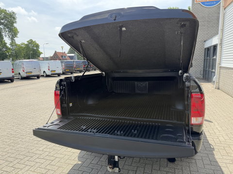Dodge Ram Pick-Up 1500 5.7 V8 4x4 Crew Cab 5'7 Longhorn / vaste prijs rijklaar € 39.950 ex btw / euro 6 / lease vanaf € 652 / airco / cruise / navigatie / prins lpg / leer / trekhaak 3500 kg !
