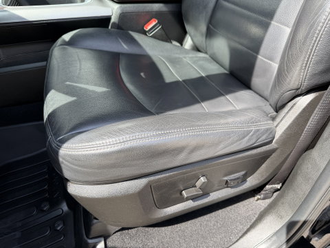 Dodge Ram Pick-Up 1500 5.7 V8 4x4 Crew Cab 5'7 Longhorn / vaste prijs rijklaar € 39.950 ex btw / euro 6 / lease vanaf € 652 / airco / cruise / navigatie / prins lpg / leer / trekhaak 3500 kg !